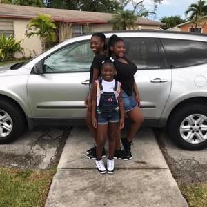 Meet your Posher, Larry